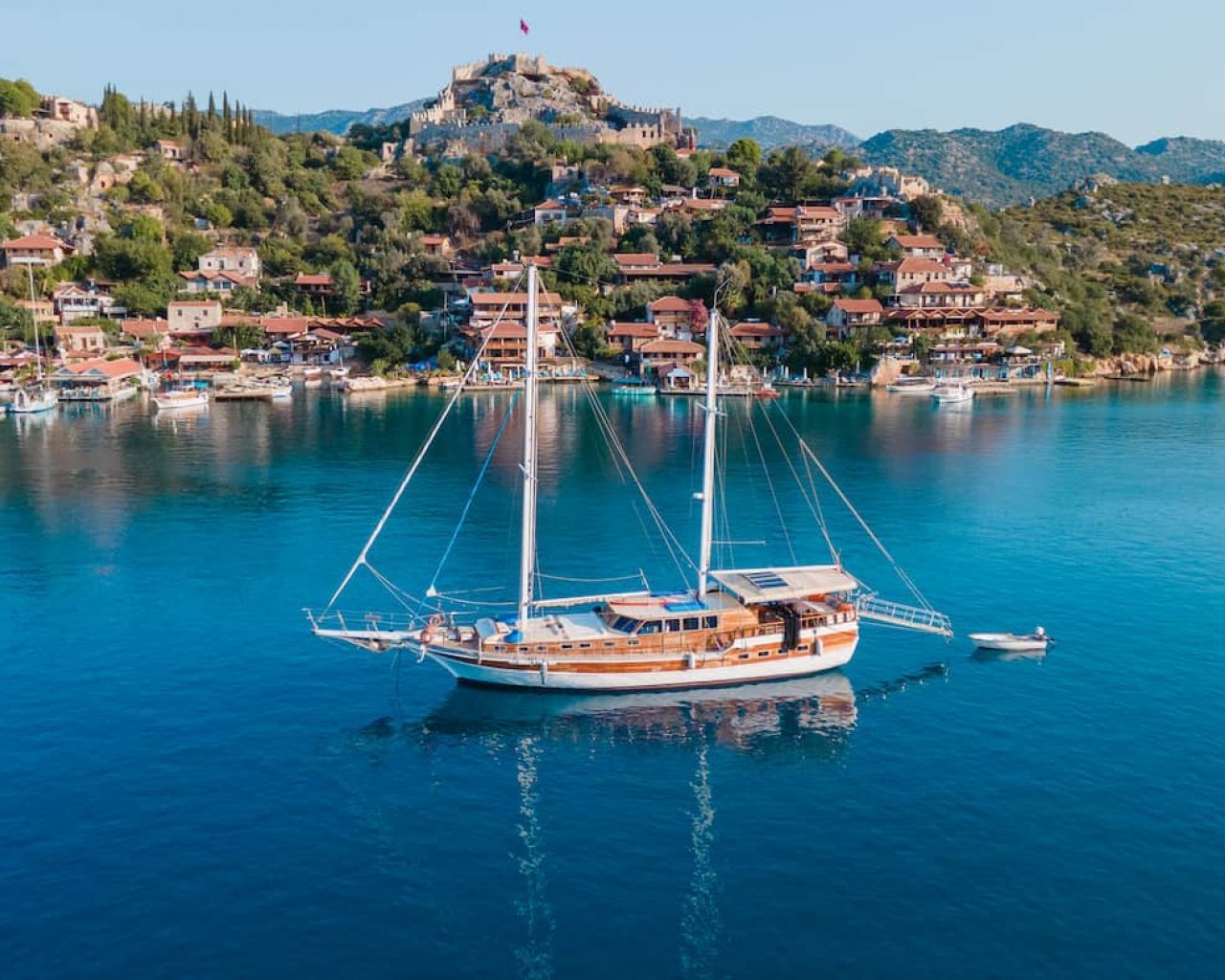 Экскурсии на лодке по Фетхие: путеводитель Blue Voyage