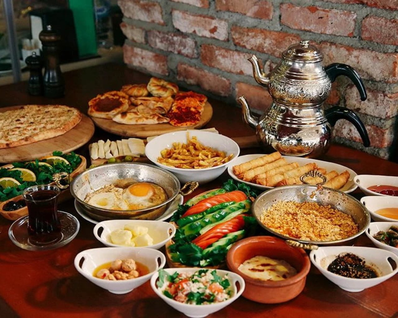 Fethiye's Most Famous Dishes | Fish, Herbs, and Nomadic Cuisine