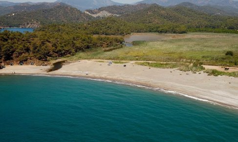 Karaot Plajı Fethiye: Mavi Sularıyla Gizli Bir Cennet